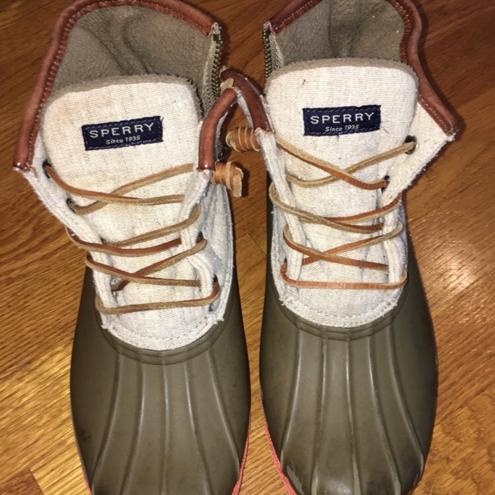 Women’s Sperry Duck Boots